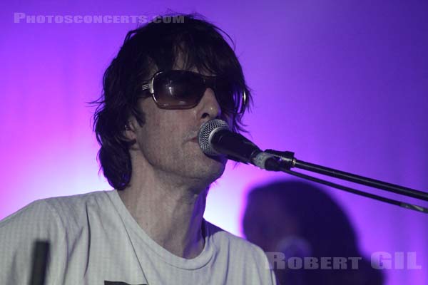 SPIRITUALIZED - 2012-11-08 - PARIS - La Cigale - 